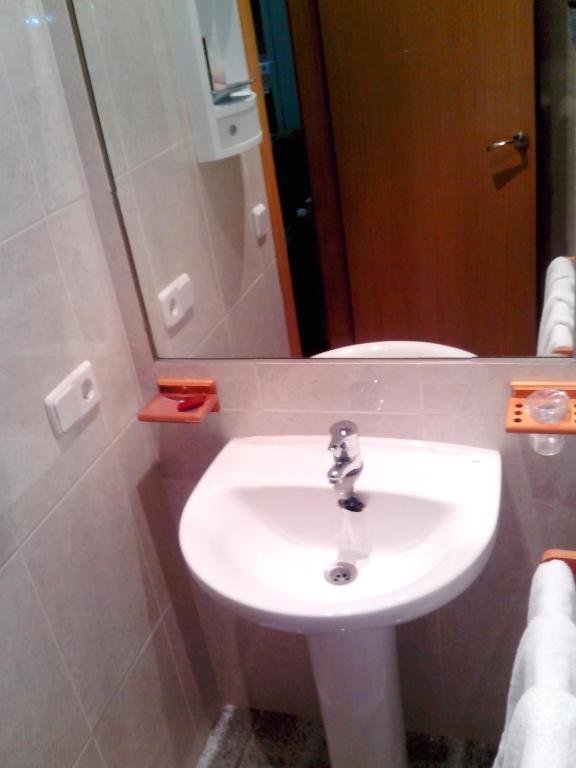 Hotel Rc Ramon Y Cajal Cuenca  Phòng bức ảnh